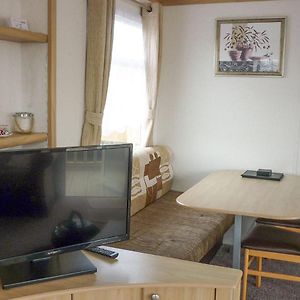 Mobile Home 3